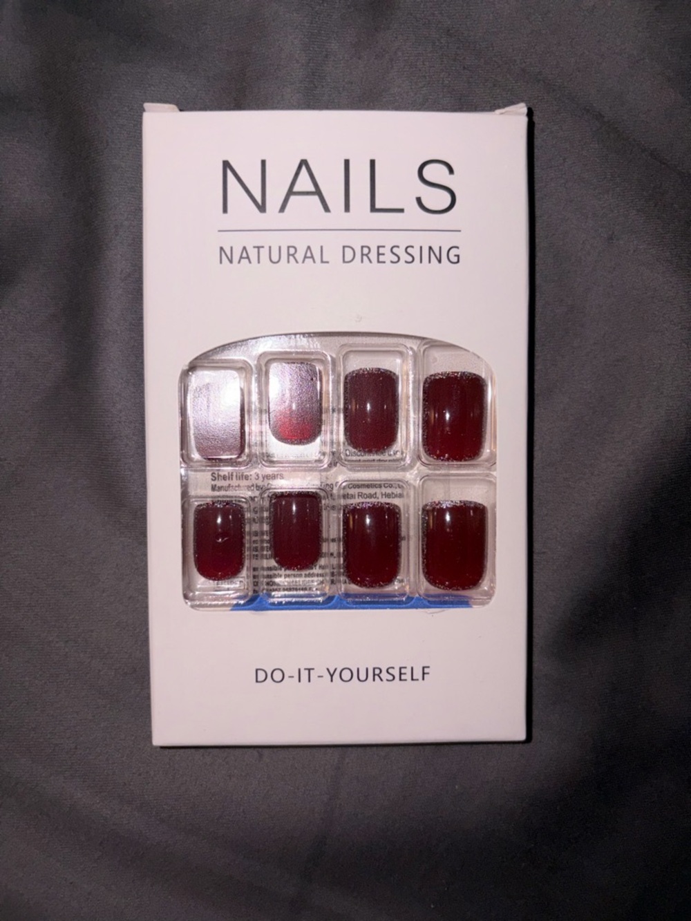 Red Press On Nails With Glitter Border